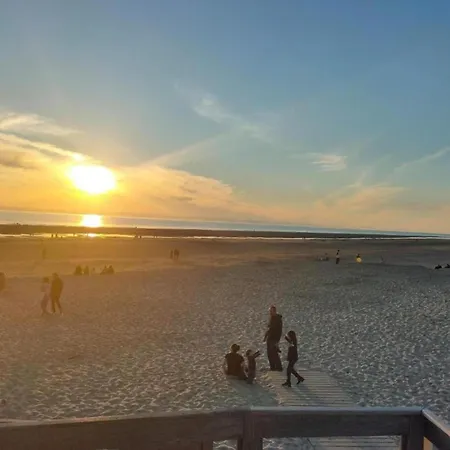 Apartment Holiday Home In Quend-Plage Near Sandy Beach