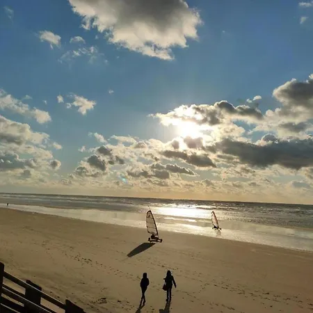 Apartment Holiday Home In Quend-Plage Near Sandy Beach *